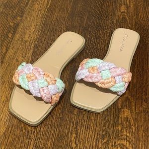 NEW Summer Multicolor Raffia Sandals